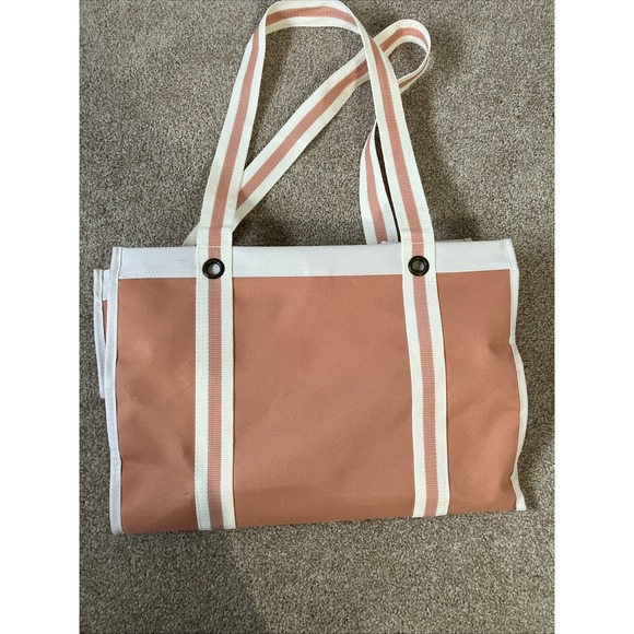 Thirty One Wearable Large Utility Tote Coral Peach NWOT - Picture 1 of 4